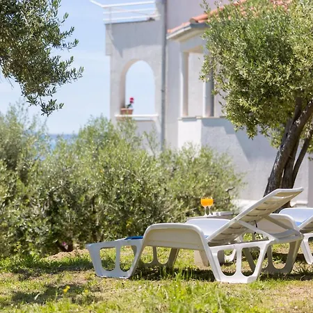 Апартаменти Sunrise