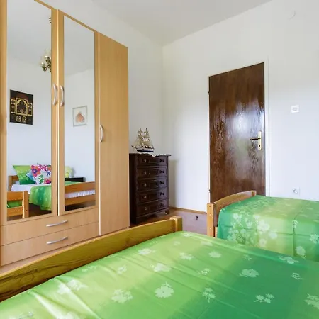 Апартаменти Sunrise